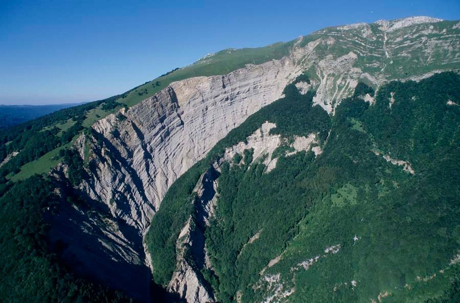 Read more about the article FCC Geology
